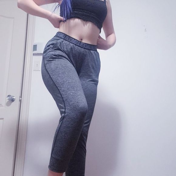 Under Armor Grey Sweatpants - Picture 1 of 14